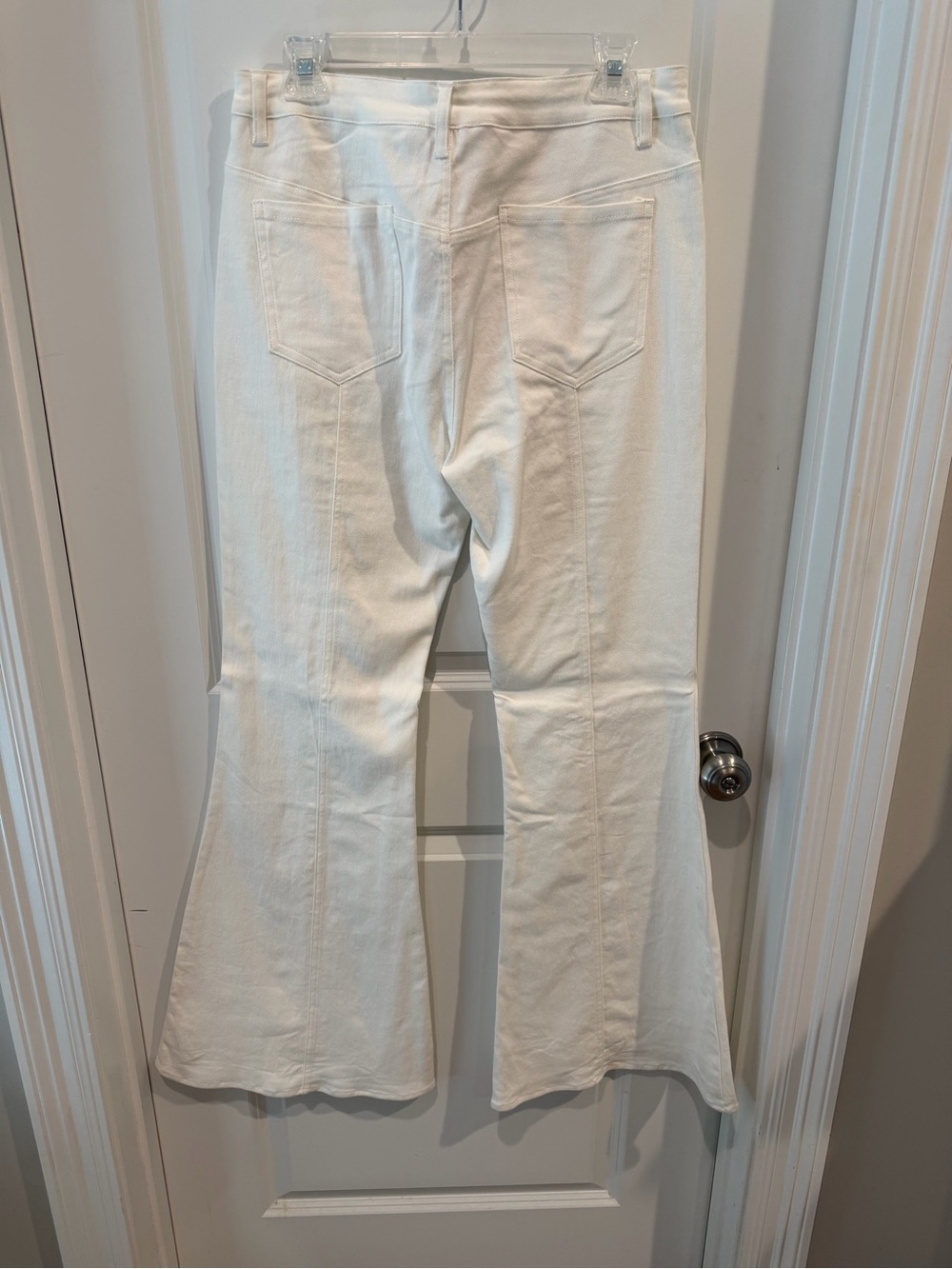 NWT Entro Off White Flared Jeans Size Large - Picture 6 of 16